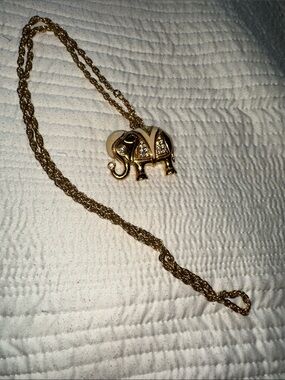 Kenneth J Lane  for Avon Gold Elephant Pendant Necklace / Brooch